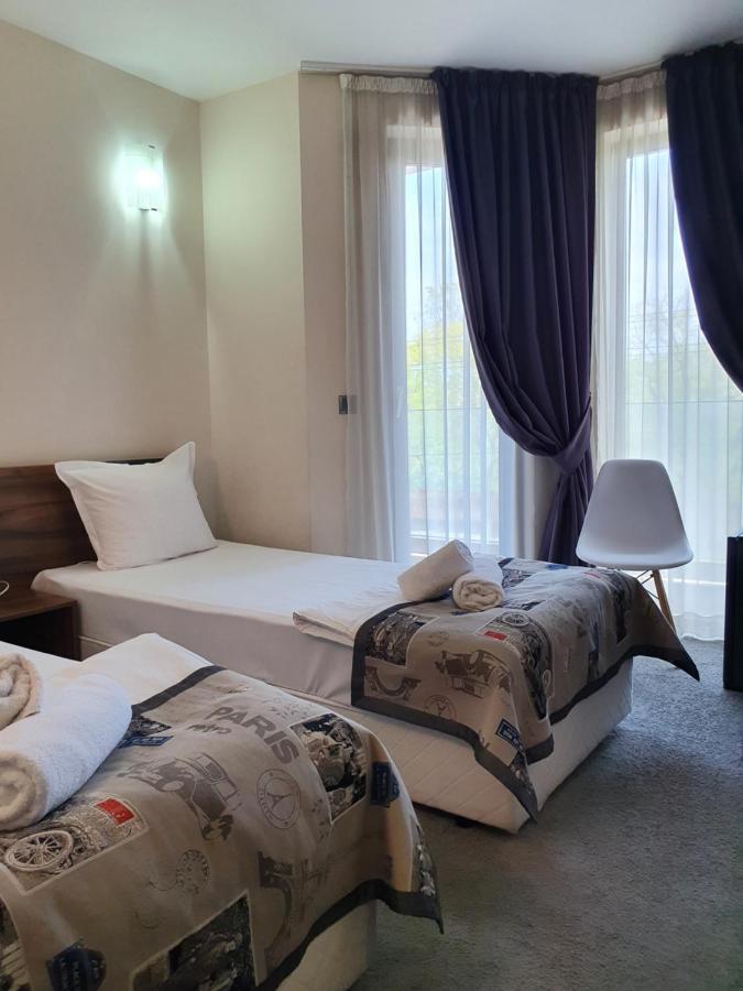 Family Hotel Novel City Burgas ภายนอก รูปภาพ