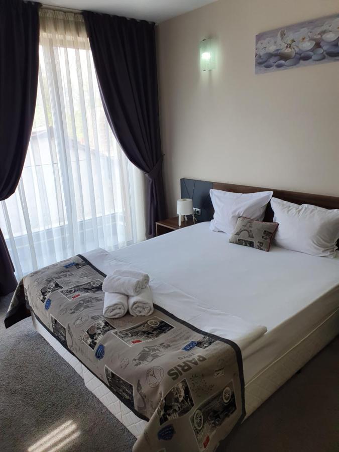 Family Hotel Novel City Burgas ภายนอก รูปภาพ