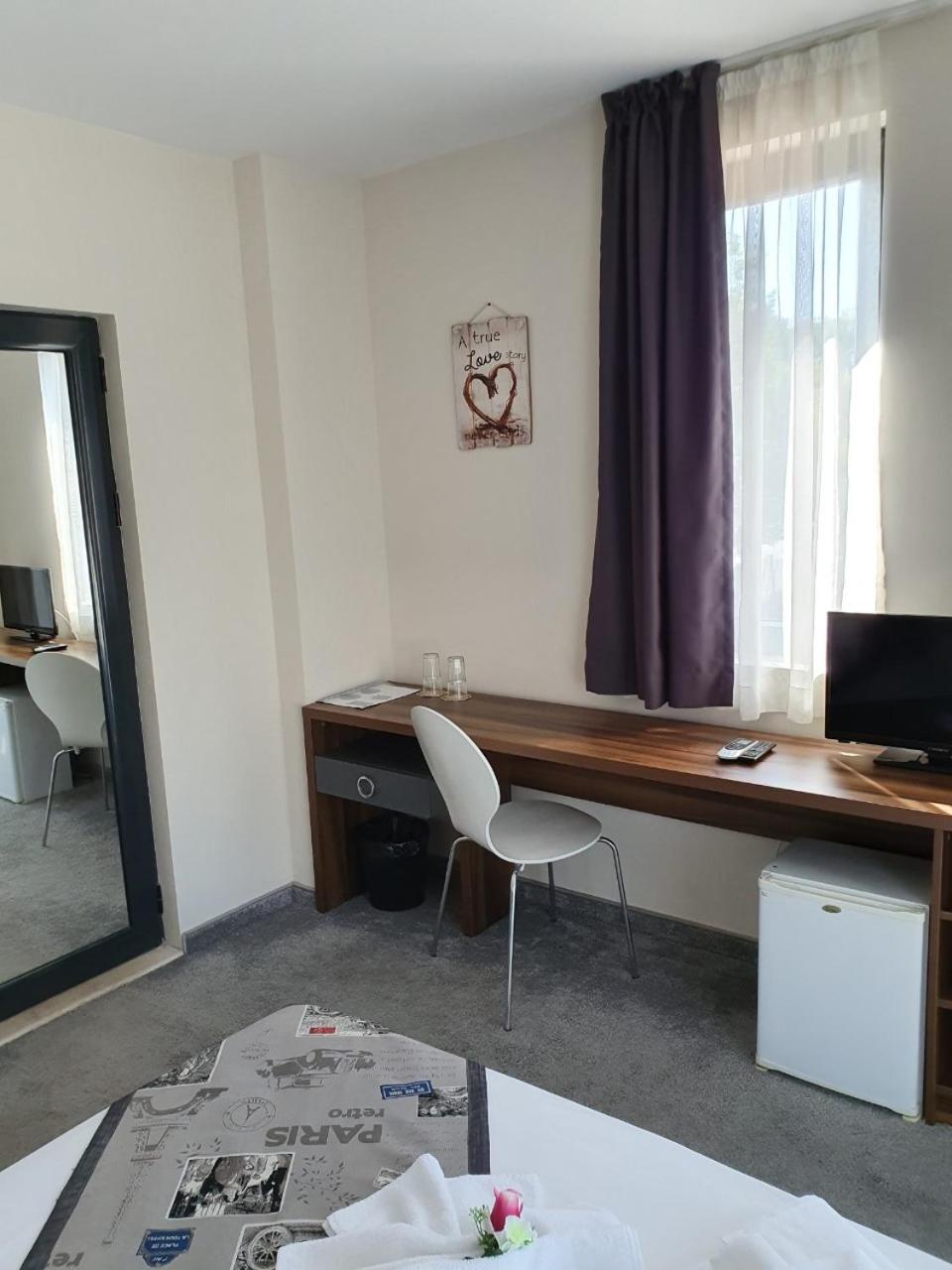 Family Hotel Novel City Burgas ห้อง รูปภาพ